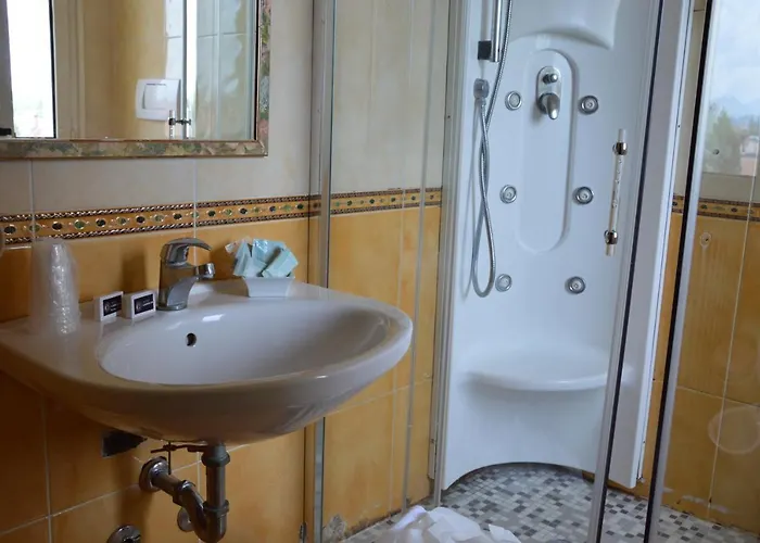 Carolin Римини