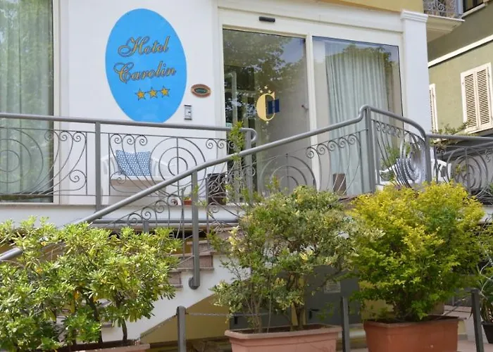 酒店 Carolin