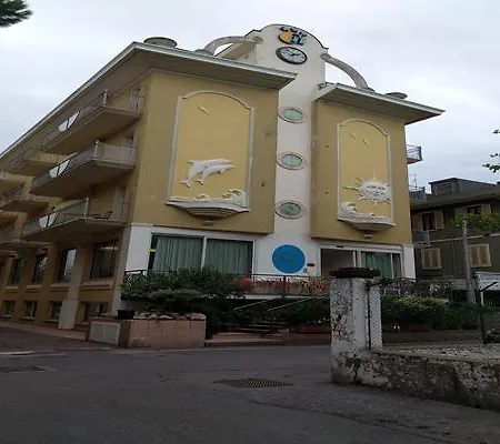 Hotel Carolin